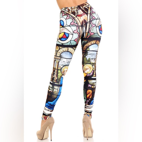 NWT Women’s Creamy Soft Stained Glass Cathedral Extra Plush Size Leggings 2X-5X - Picture 7 of 8